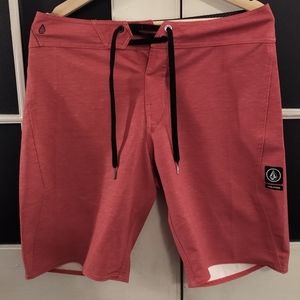 NWOT - Volcom Board Short